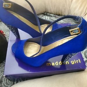Madden girl Satin and rhinestone peep to pumps 5inch heel